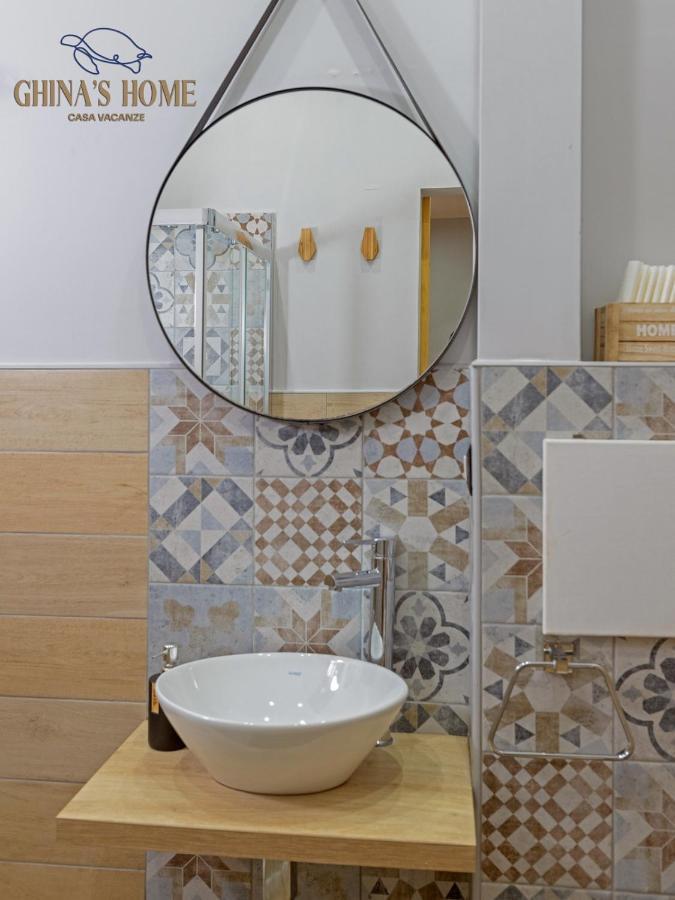 Ghina'S Home Napoli Eksteriør bilde