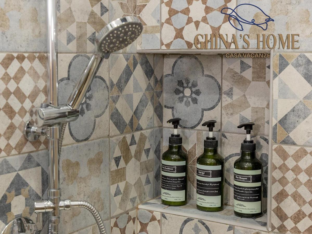 Ghina'S Home Napoli Eksteriør bilde